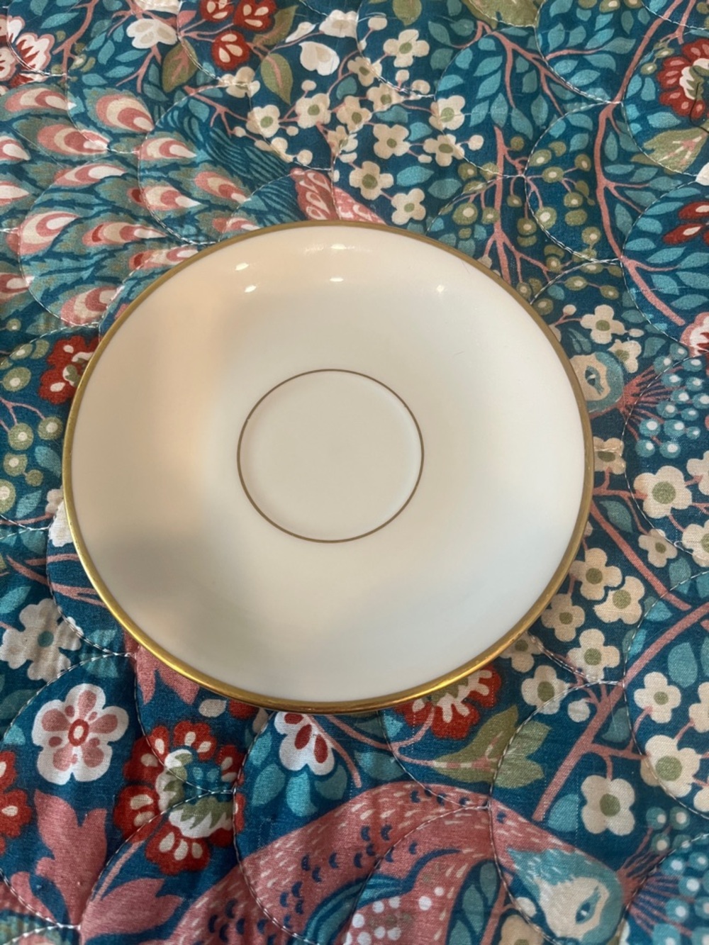 Lenox Summer Breeze White Porcelain Saucer with Gold Trim